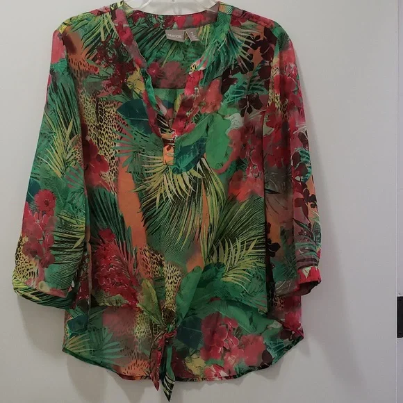 Chico's 3/4 Sleeve Top Semi Sheer Floral Print with Front Tie Waist Detail - Picture 1 of 12